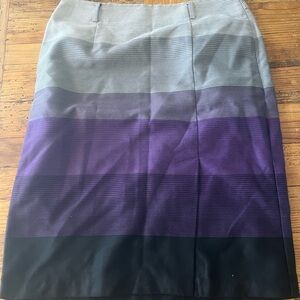 Chic Gray Striped Skirt